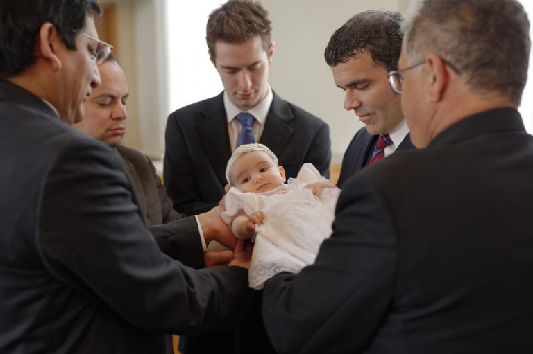 blessings-meetings-baby-infants-1470628-wallpaper-768x511